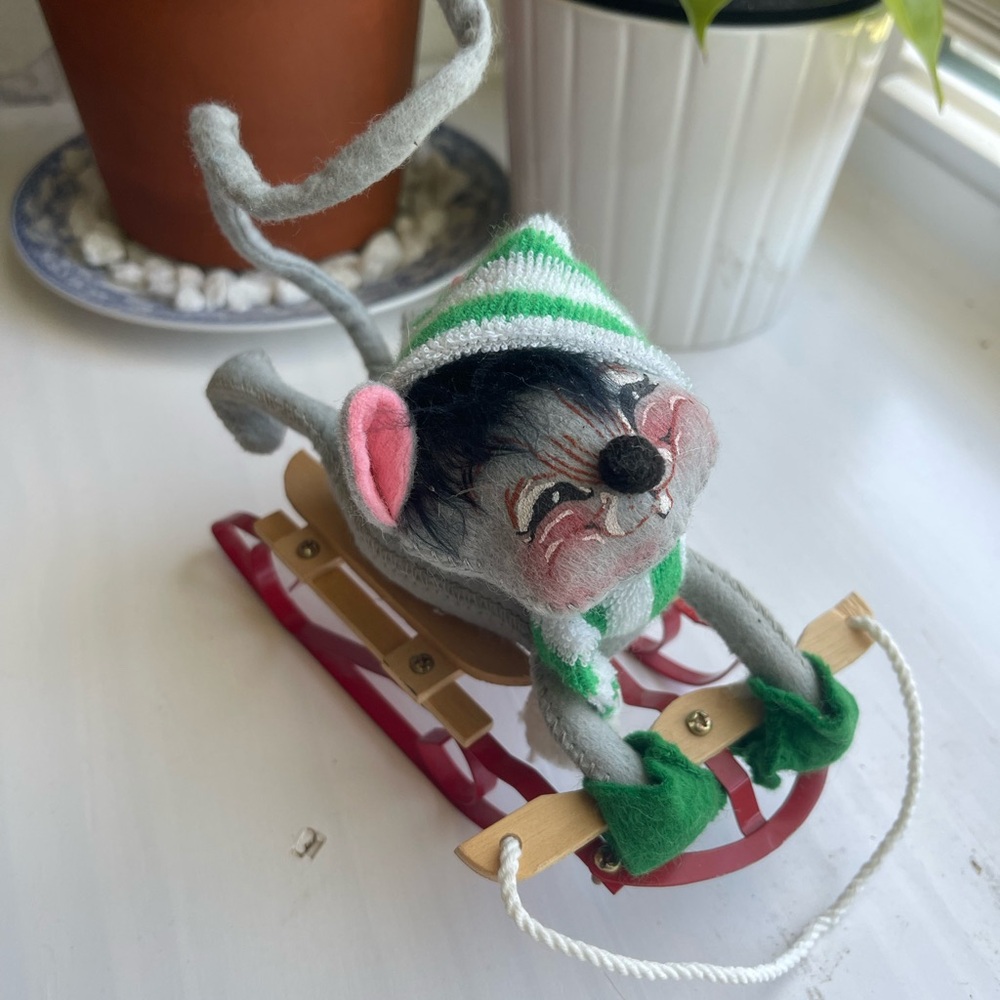 Vintage Annalee Sledding Mouse